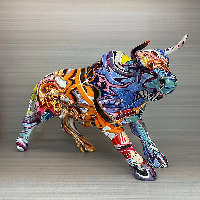 Wall Street Bull Figurines The Miami Bull Model OX Bitcoin Statue Resin Handmade Graffiti Art