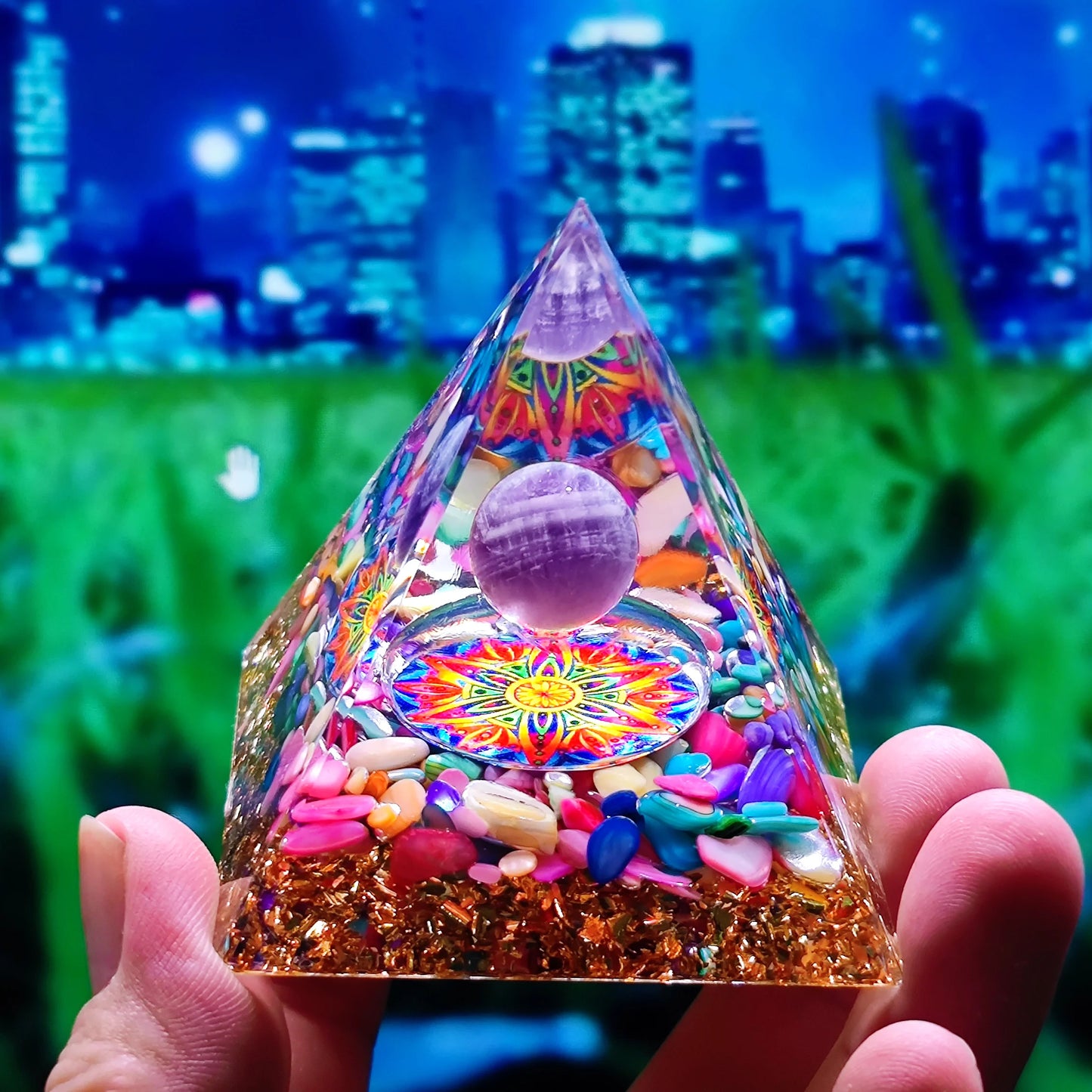 Energy Pyramid Orgonite Natural Amethyst Healing Crystals for Chakras